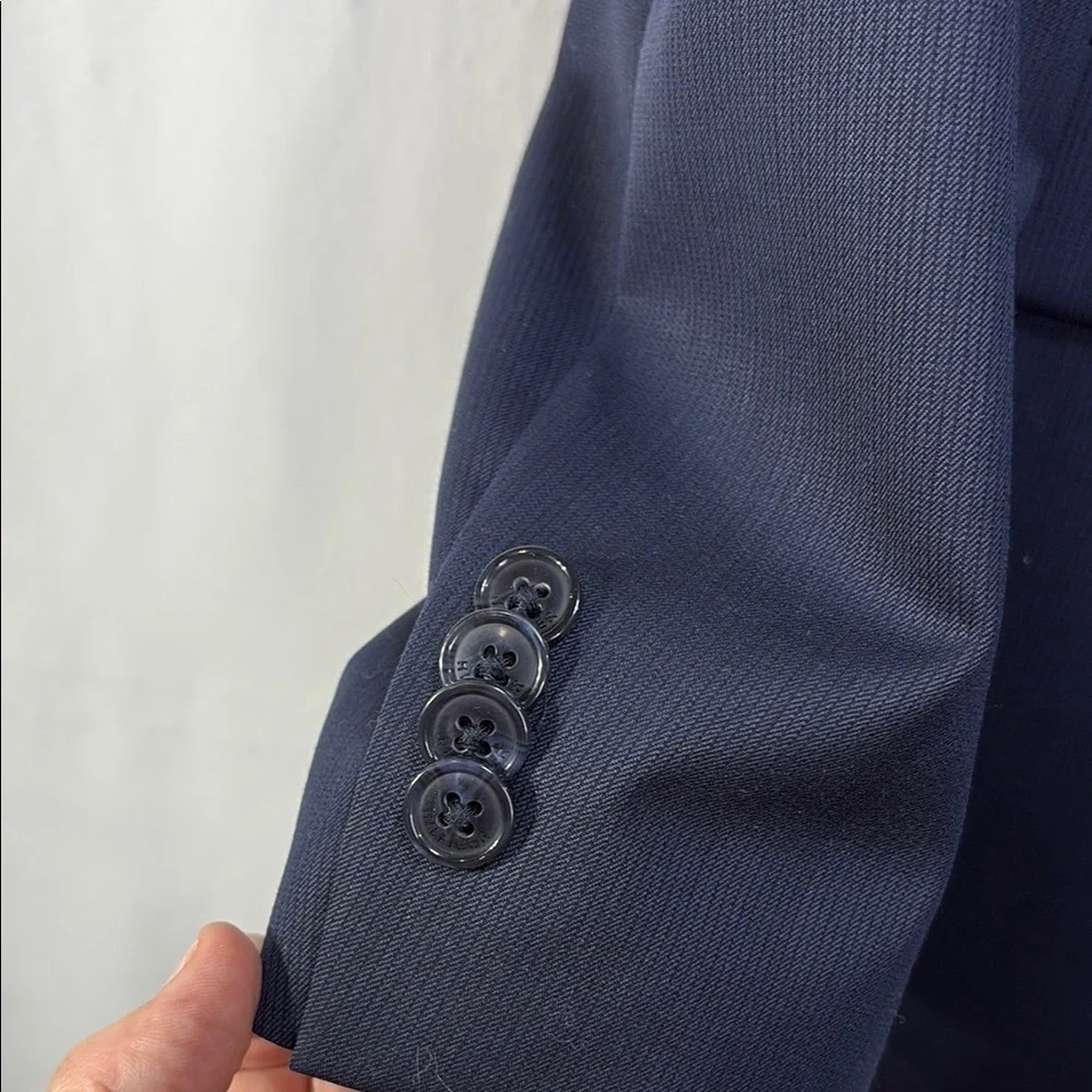 🏕️ Tommy Hilfiger navy wool Sport Coat with faint stripe